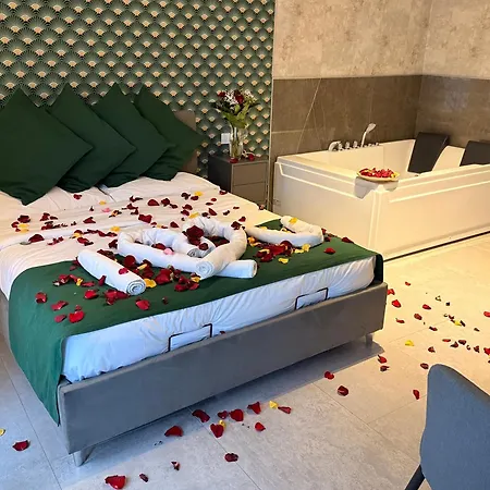 Modern Suites By YOU Rhome in Garbatella